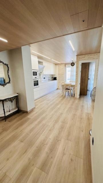 Fantastic Larimar New Apartment サロウ エクステリア 写真